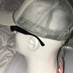 LOVE THE HAT Accessories - GREY ❤️LOVE THE HAT ❤️VIP LIMITED EDITION LOVE THE HAT Accessories - GREY ❤️LOVE THE HAT ❤️VIP LIMITED EDITION